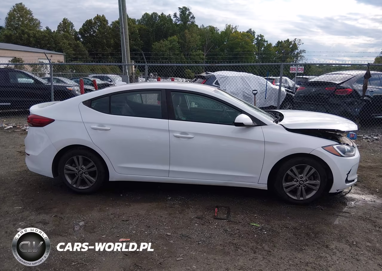 2018 Hyundai Elantra Sel VIN:5NPD84LF7JH294941 - 12