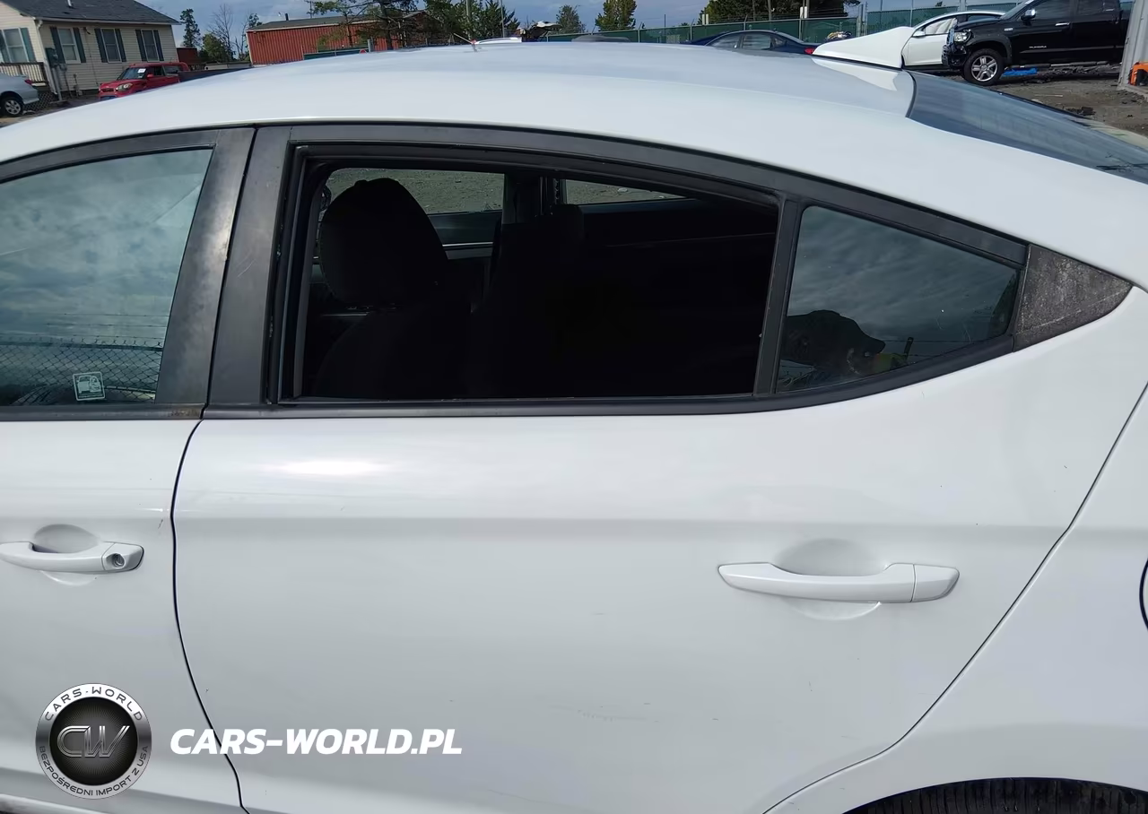 2018 Hyundai Elantra Sel VIN:5NPD84LF7JH294941 - 6