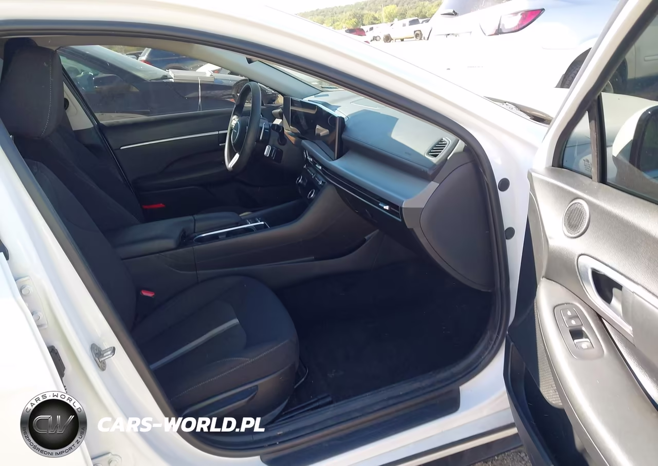 2025 Hyundai Sonata Sel VIN:KMHL64JA3SA437476 - 5