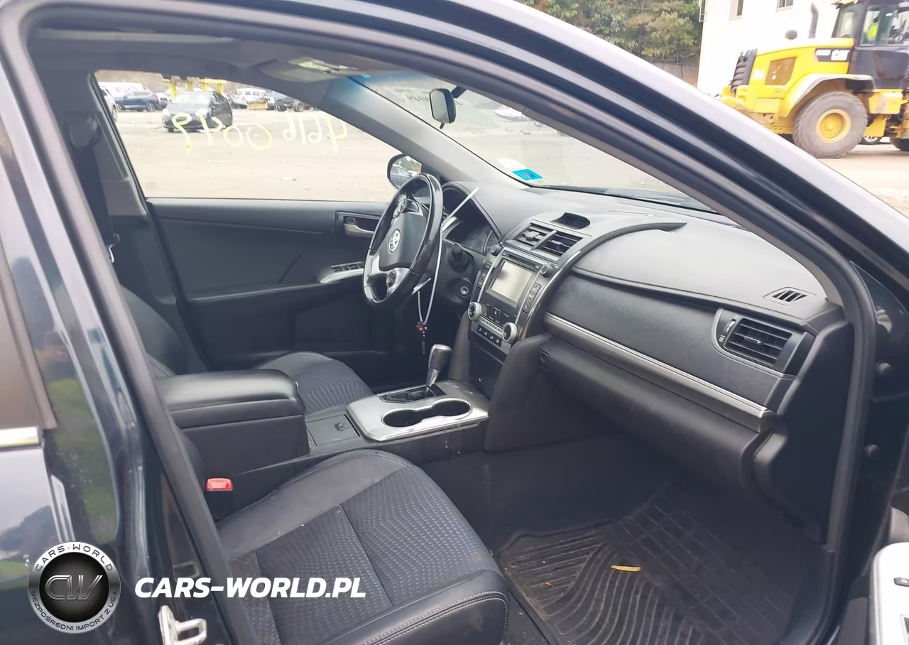 2014 Toyota Camry Se VIN:4T1BF1FKXEU390347 - 5
