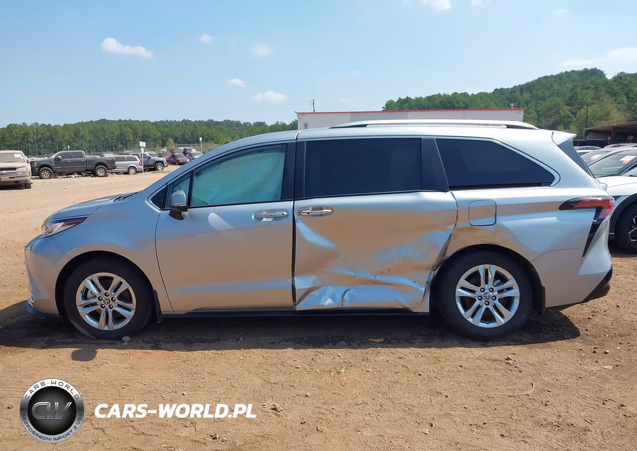 2024 Toyota Sienna Limited VIN:5TDZRKEC0RS217392 - 14