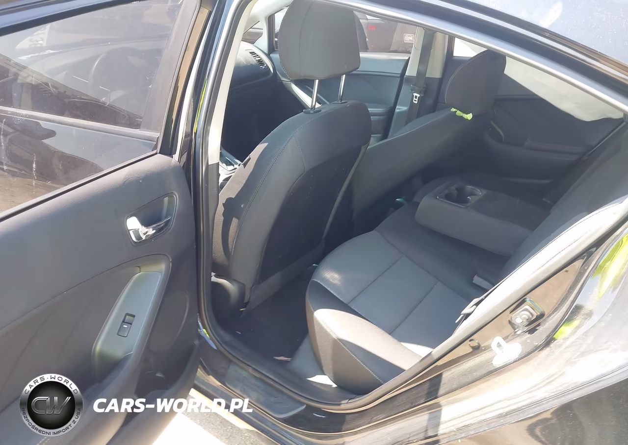 2016 Kia Forte Lx VIN:KNAFX4A64G5611773 - 8