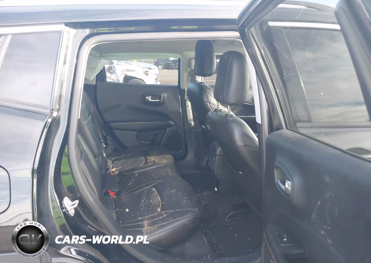 2018 Jeep Compass Limited 4X4 VIN:3C4NJDCB4JT336407 - 8