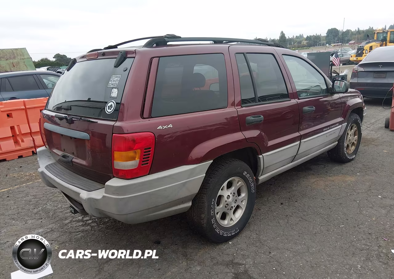 1999 Jeep Grand Cherokee Laredo VIN:1J4GW58S8XC646194 - 4