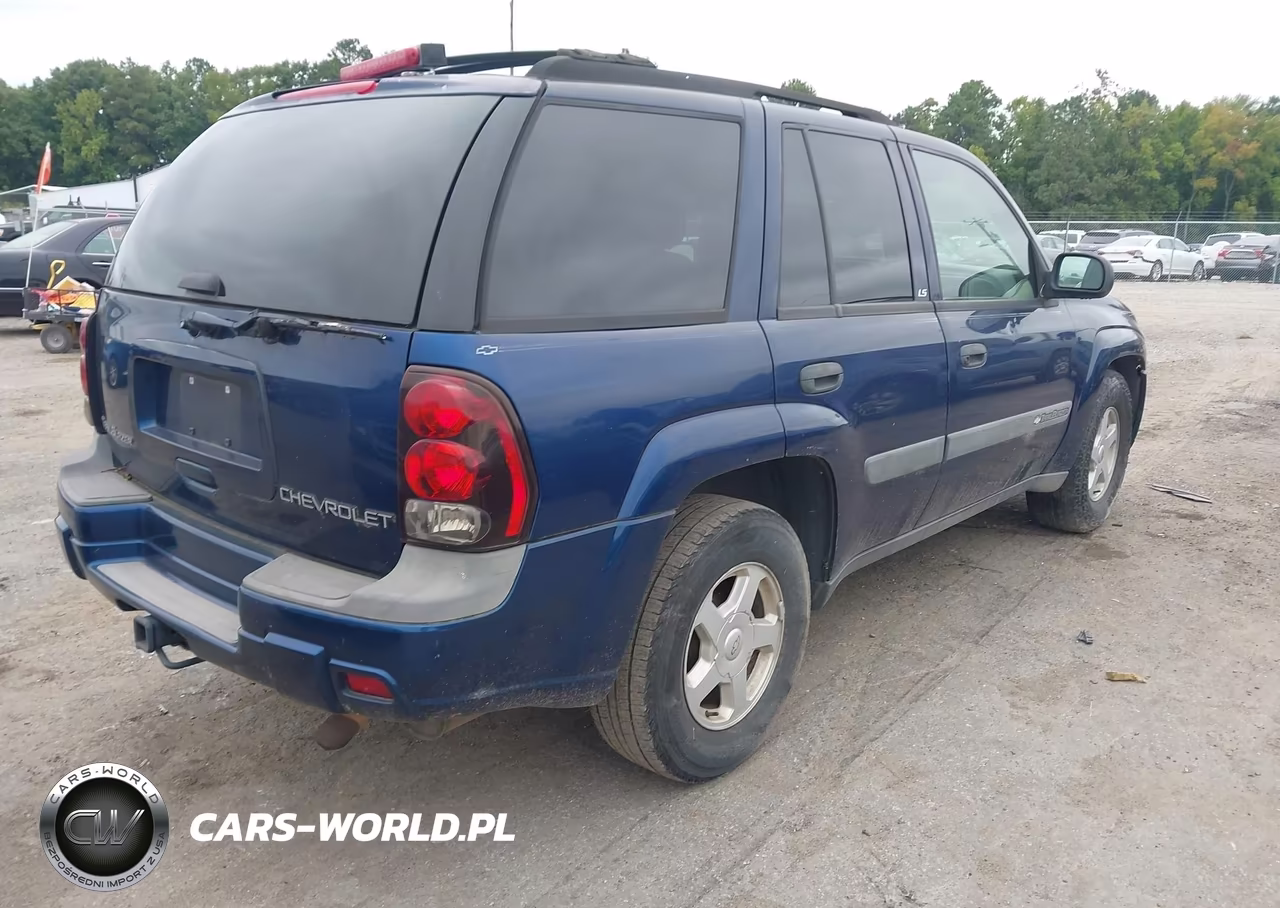 2003 Chevrolet Trailblazer Ls VIN:1GNDT13S032125589 - 4