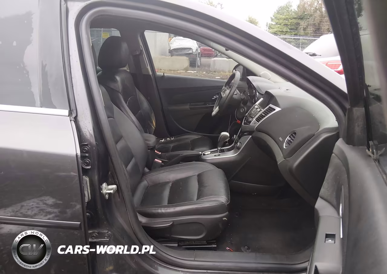 2014 Chevrolet Cruze Diesel VIN:1G1P75SZ2E7281194 - 5