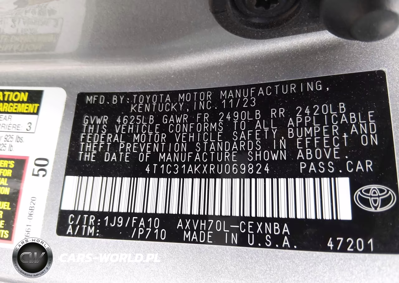 2024 Toyota Camry Hybrid Le VIN:4T1C31AKXRU069824 - 9