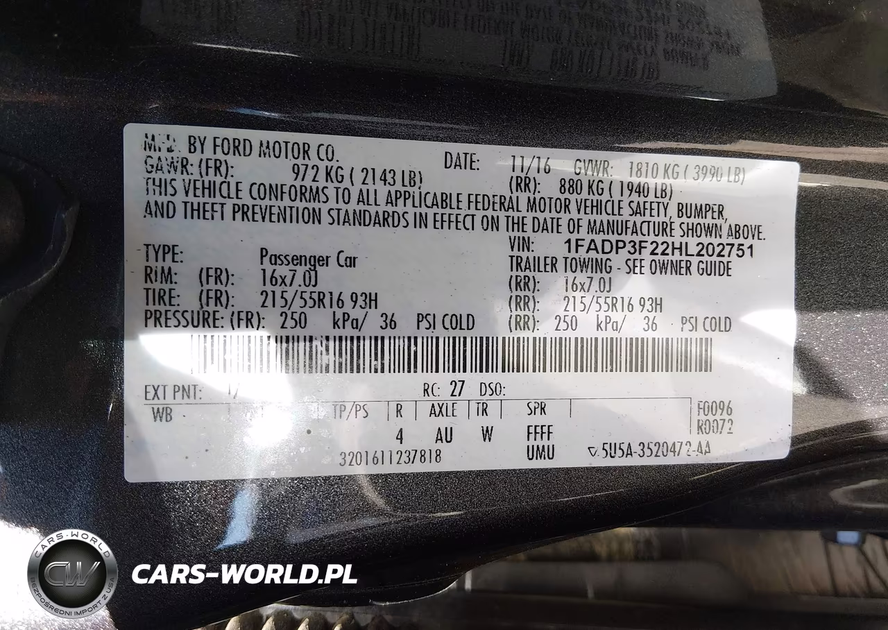 2017 Ford Focus Se VIN:1FADP3F22HL202751 - 9