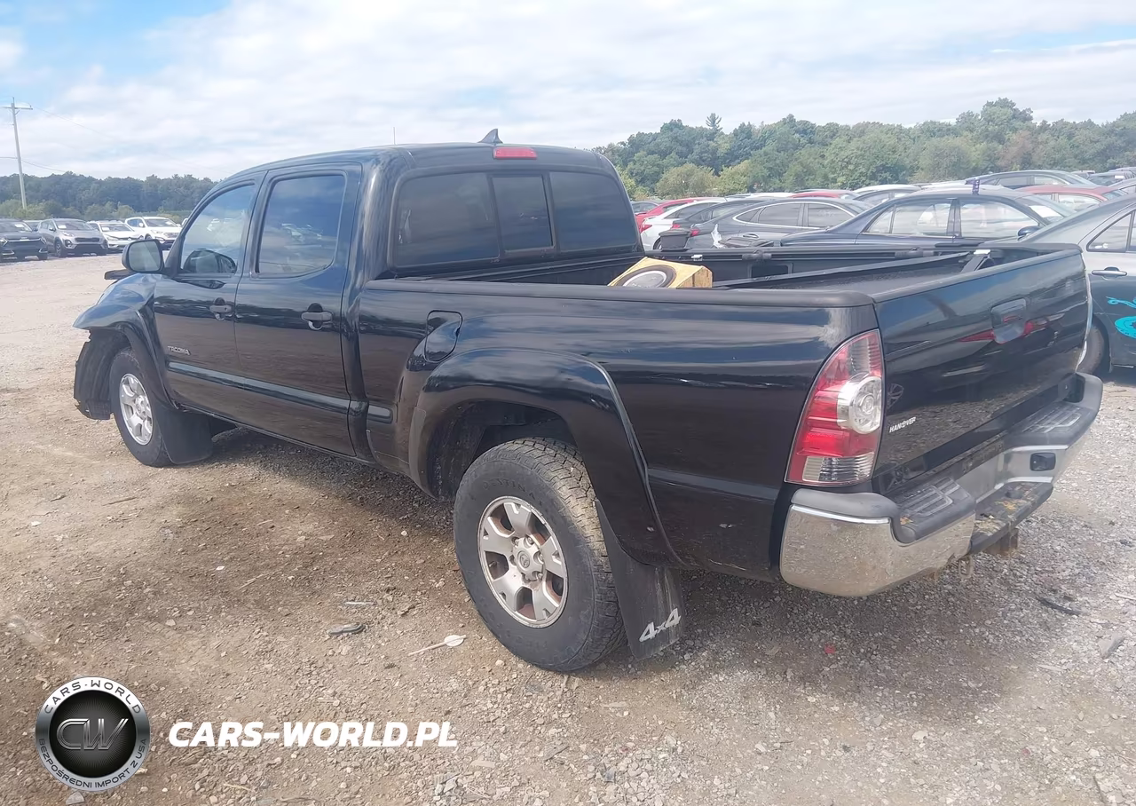 2012 Toyota Tacoma Base V6 VIN:3TMMU4FN4CM044312 - 3