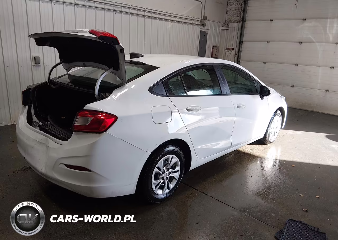 2019 Chevrolet Cruze Ls VIN:1G1BC5SM8K7129569 - 4