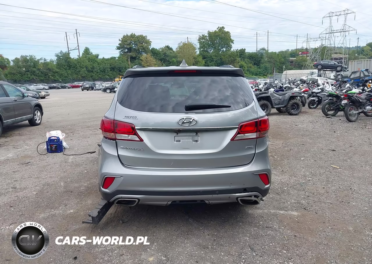 2018 Hyundai Santa Fe Se VIN:KM8SMDHF3JU279284 - 17