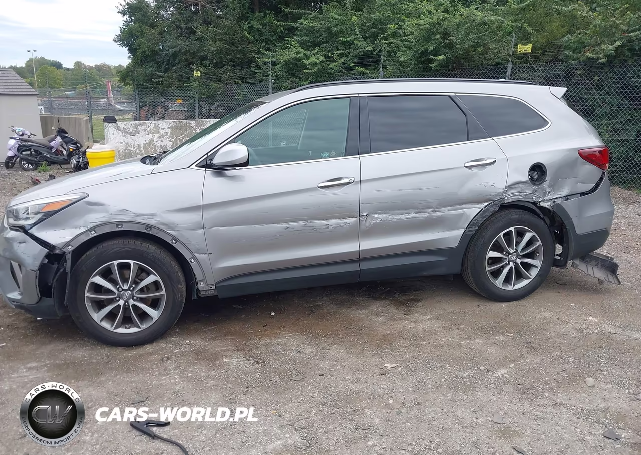 2018 Hyundai Santa Fe Se VIN:KM8SMDHF3JU279284 - 6