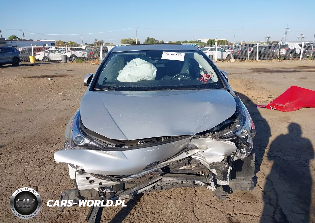 2016 Toyota Prius VIN:JTDKARFU8G3005556 - 12