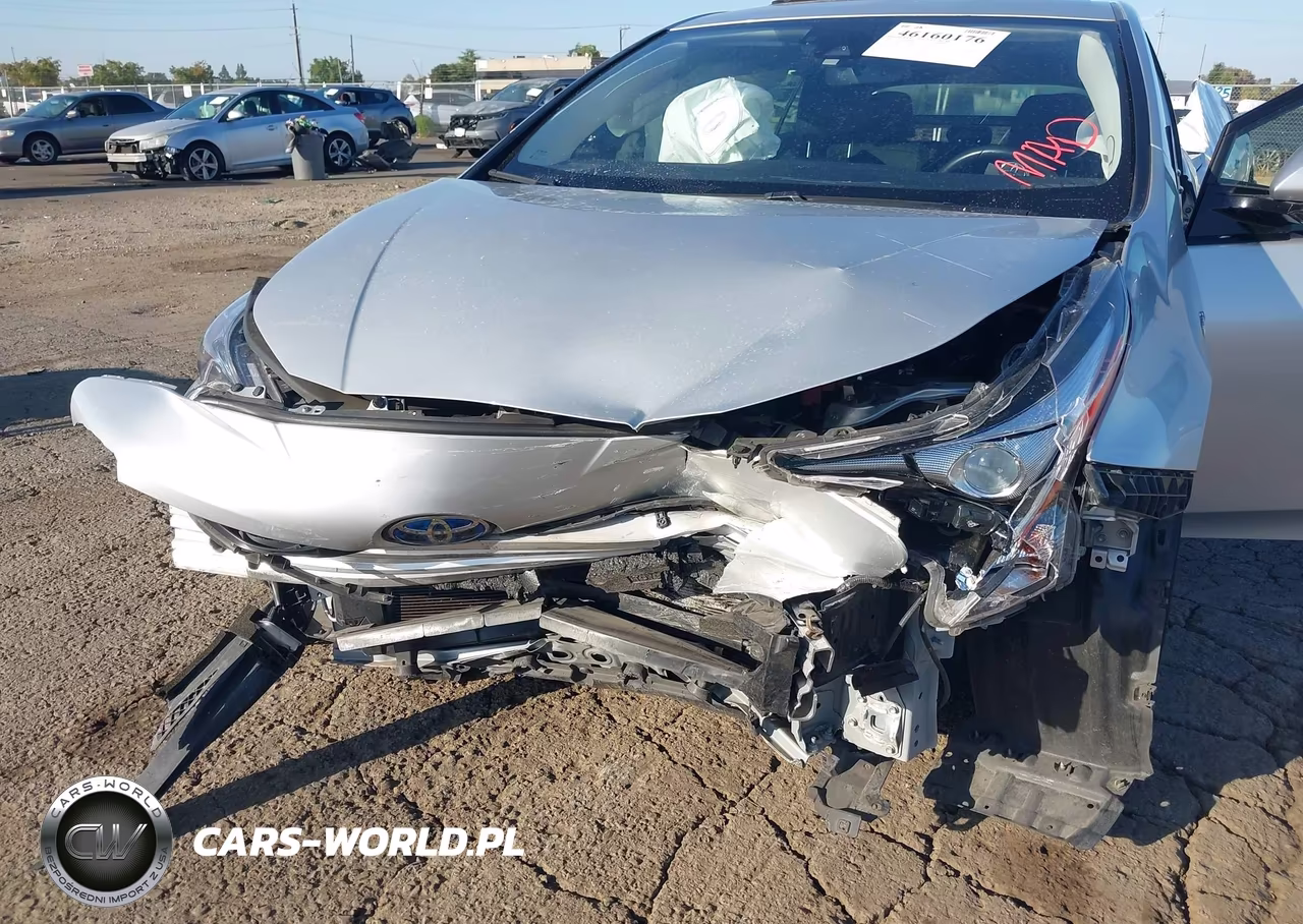 2016 Toyota Prius VIN:JTDKARFU8G3005556 - 6