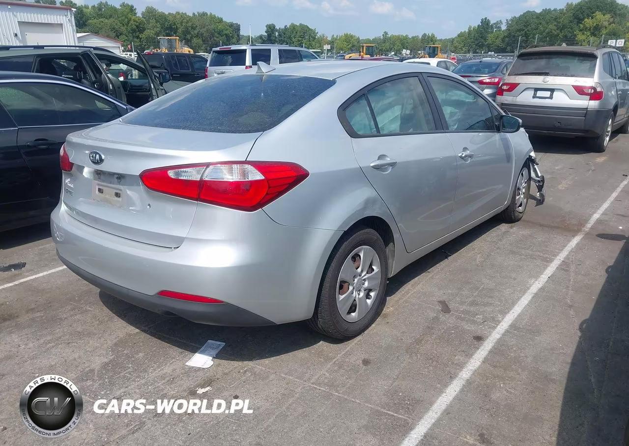 2015 Kia Forte Lx VIN:KNAFK4A63F5307847 - 4