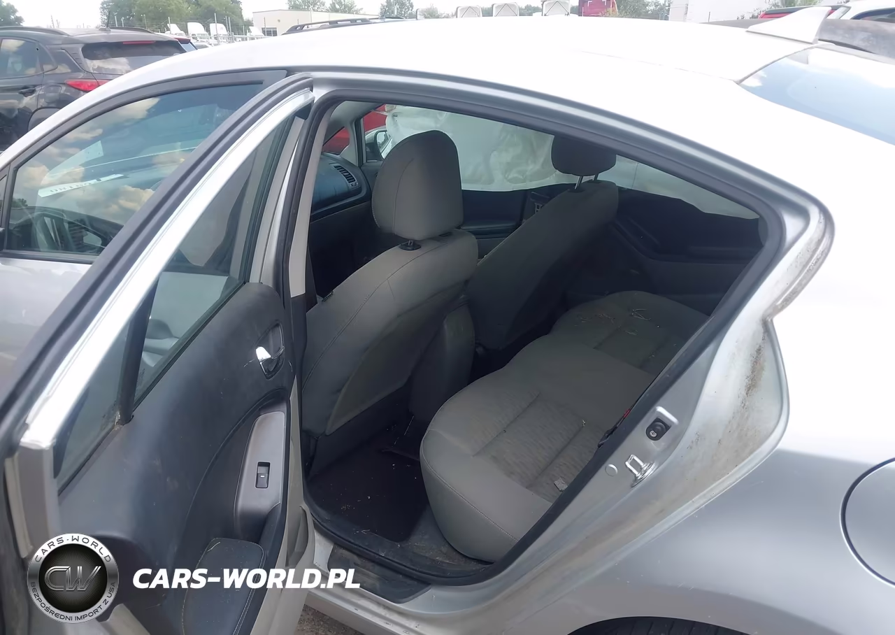 2015 Kia Forte Lx VIN:KNAFK4A63F5307847 - 8