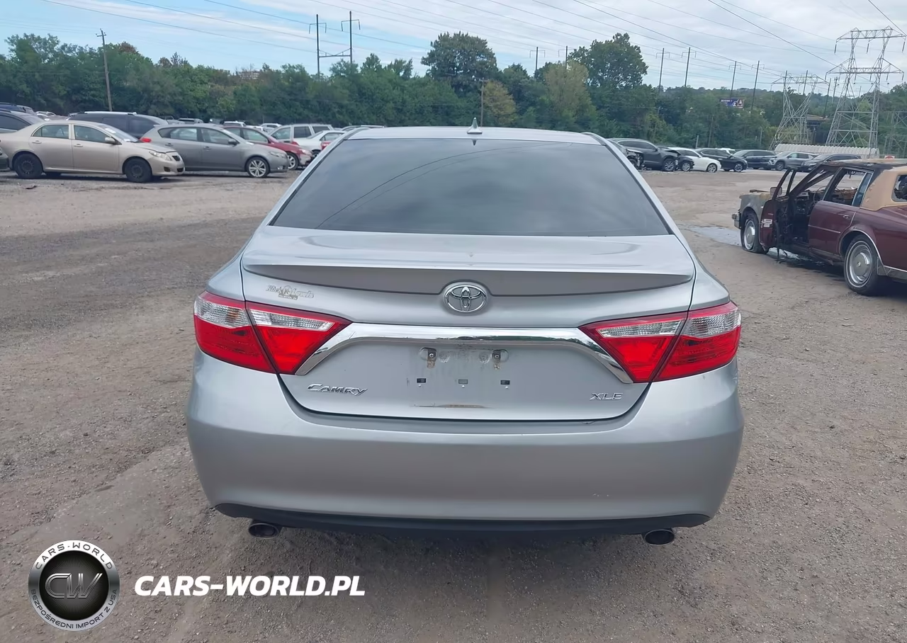 2016 Toyota Camry Xle V6 VIN:4T1BK1FK3GU570333 - 16