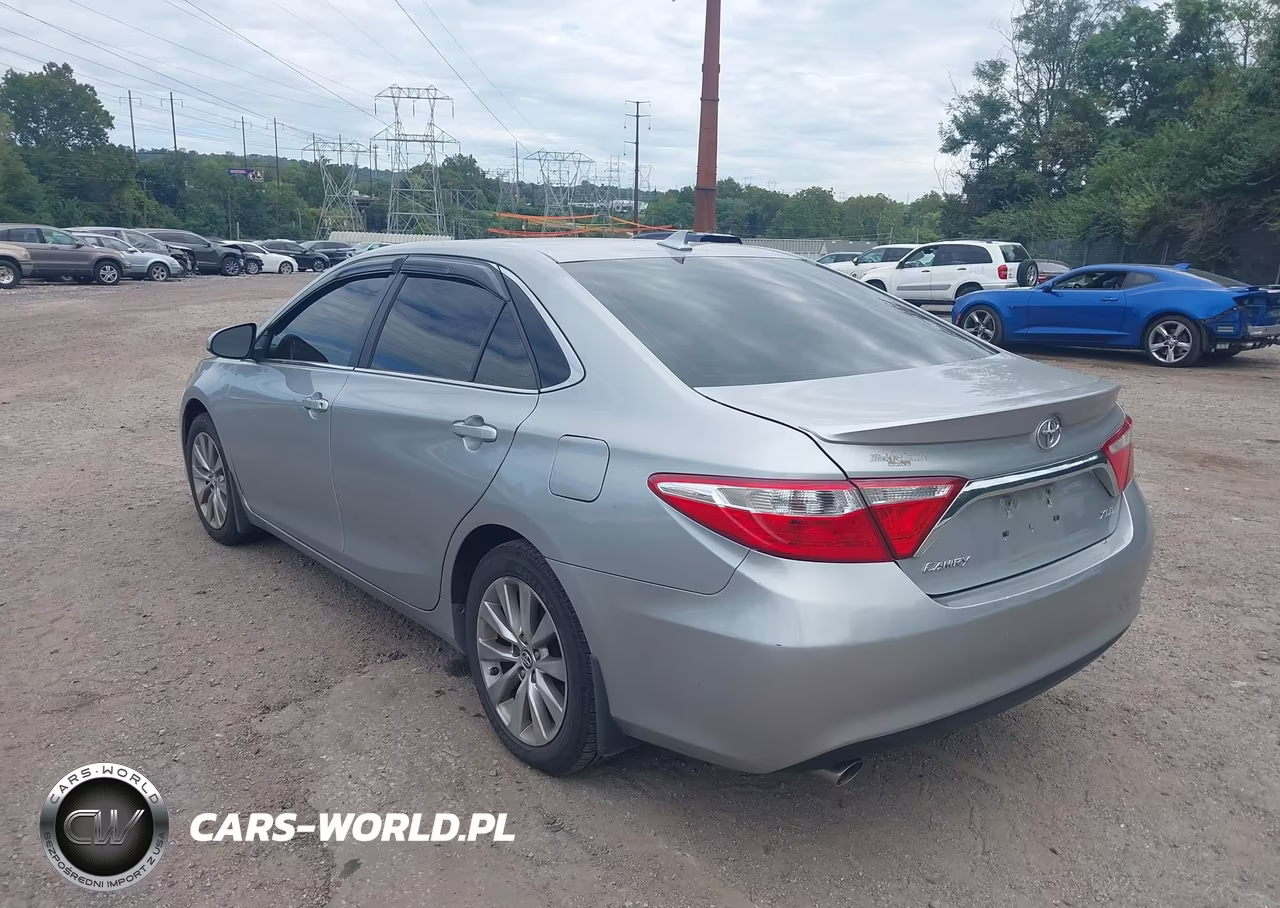 2016 Toyota Camry Xle V6 VIN:4T1BK1FK3GU570333 - 3