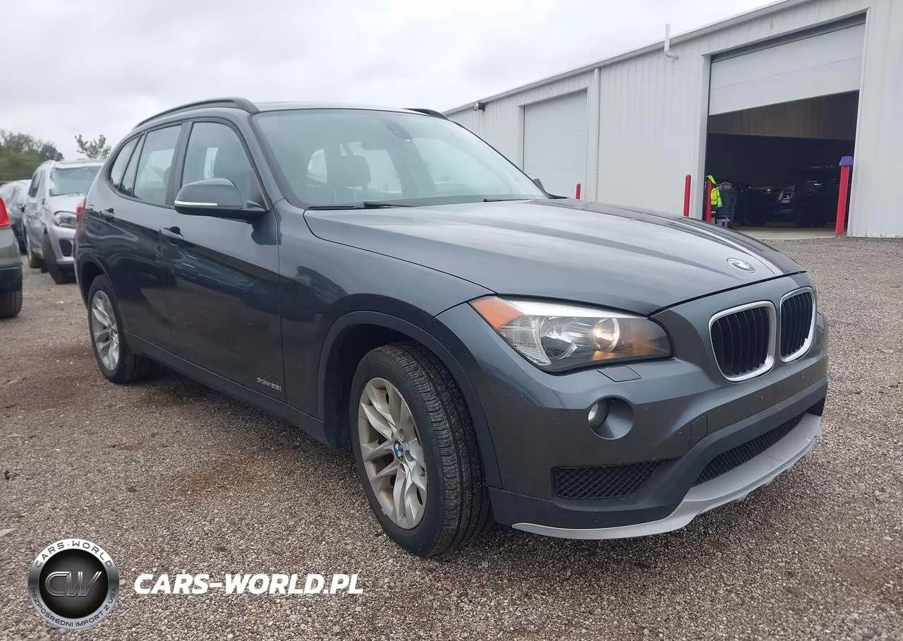 2015 BMW X1 xDrive28I – zdjęcie 1 z 16
