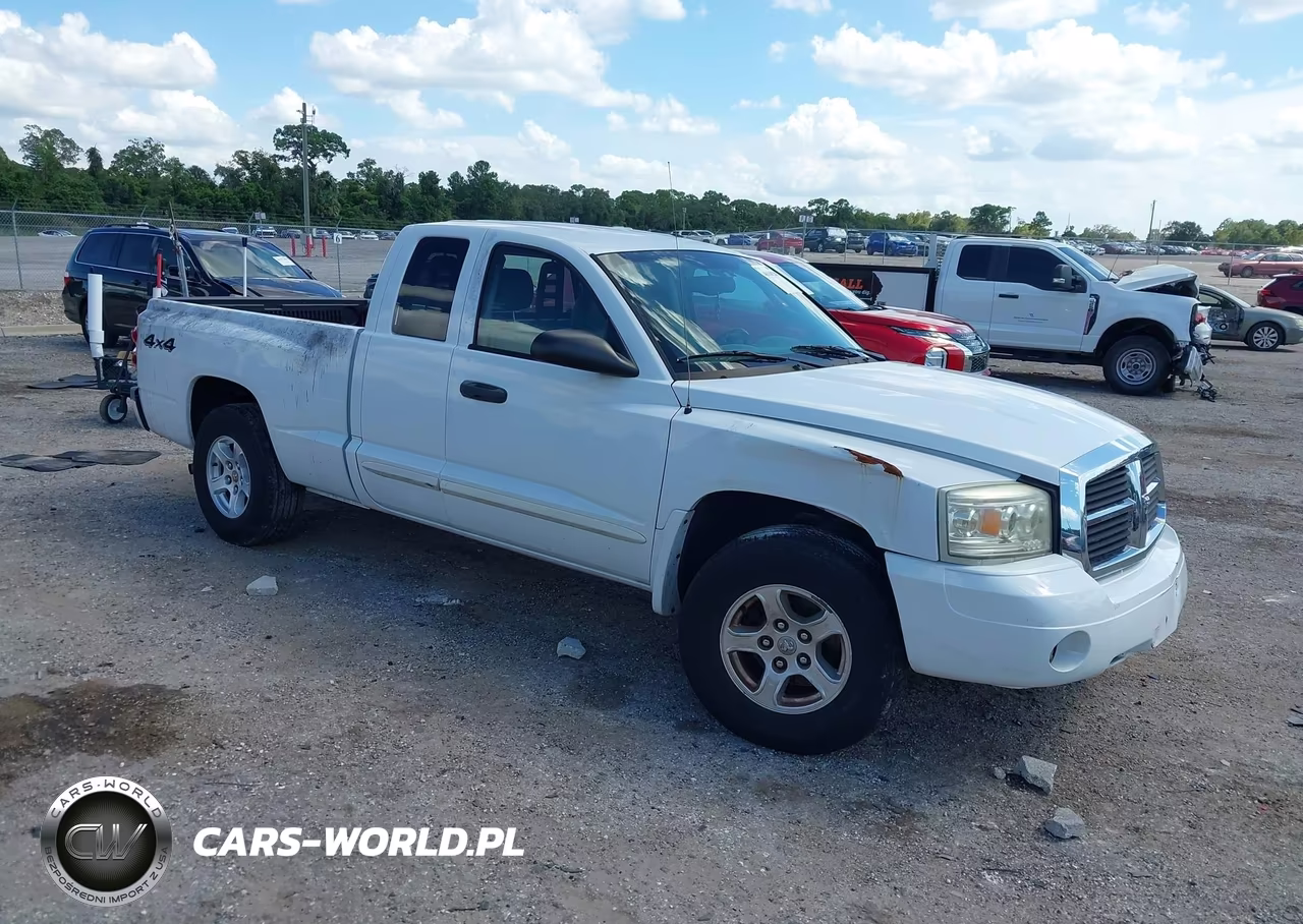 2005 Dodge Dakota Laramie