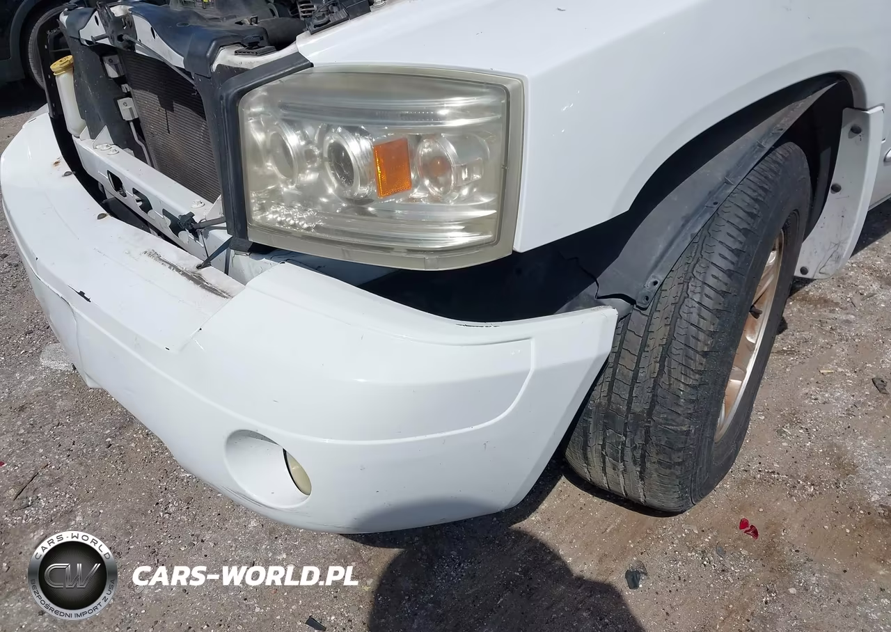 2005 Dodge Dakota Laramie VIN:1D7HW52N05S257054 - 6