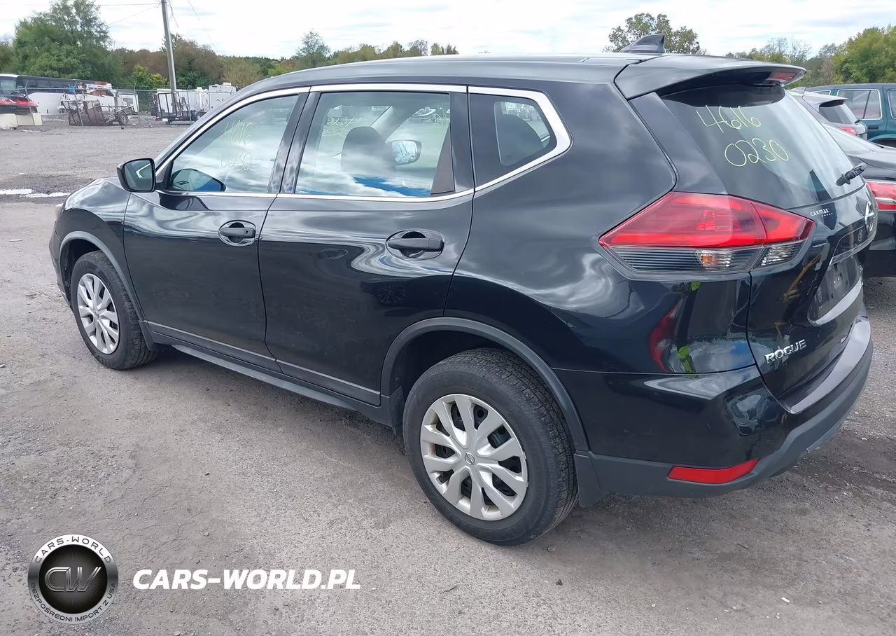 2018 Nissan Rogue S VIN:KNMAT2MV7JP538264 - 3