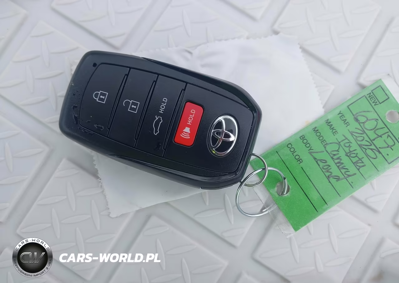 2025 Toyota Camry Le VIN:4T1DBADK4SU531612 - 11