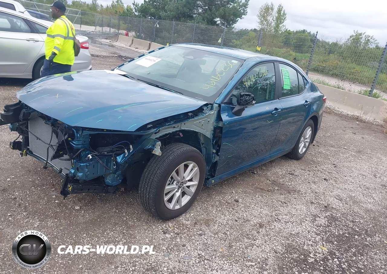 2025 Toyota Camry Le VIN:4T1DBADK4SU531612 - 2