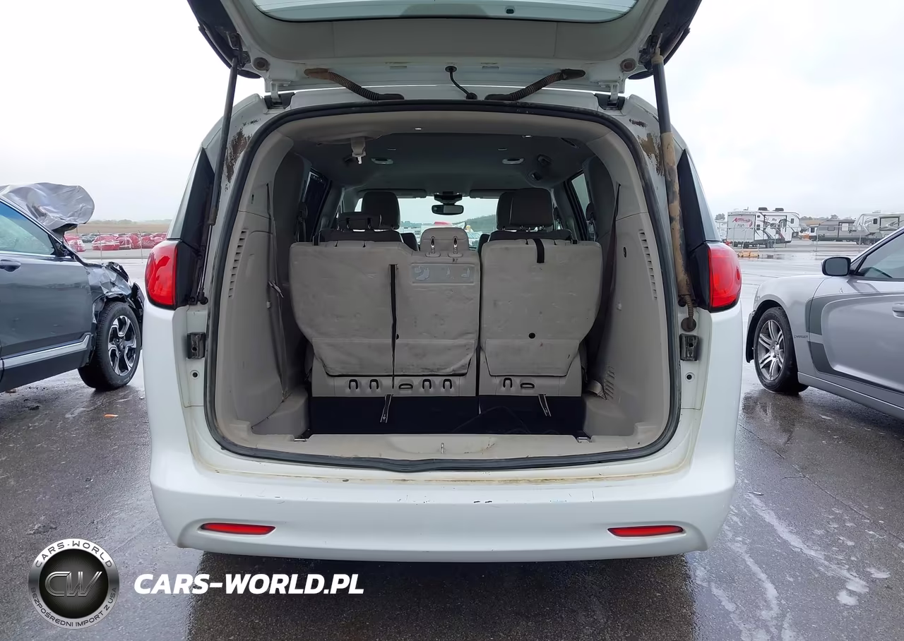 2021 Chrysler Voyager Lxi VIN:2C4RC1DG6MR551847 - 18