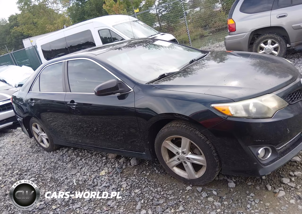 2014 Toyota Camry Se VIN:4T1BF1FK0EU776193 - 13