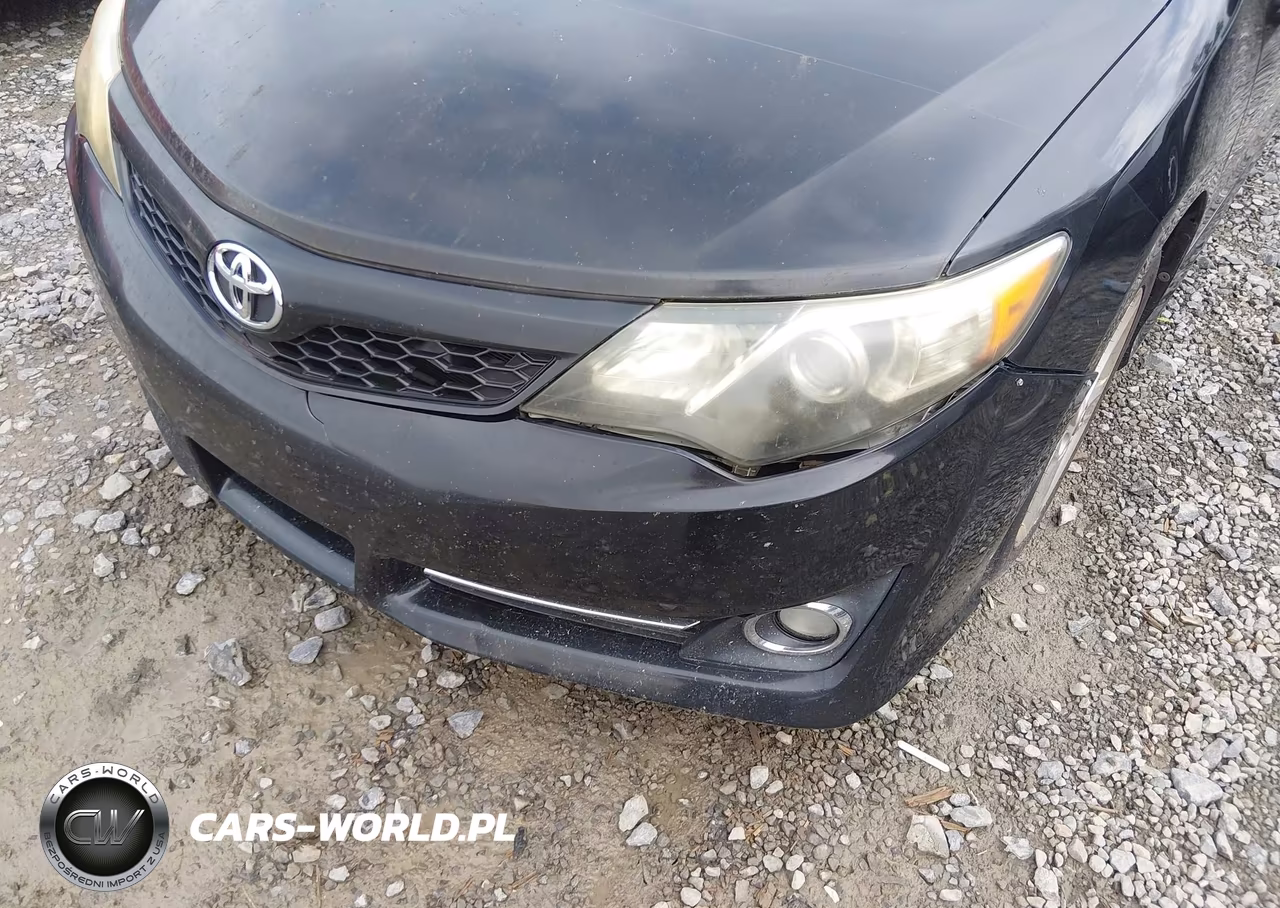 2014 Toyota Camry Se VIN:4T1BF1FK0EU776193 - 18