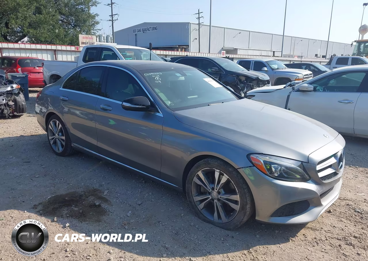 2015 Mercedes-Benz C 300 4Matic VIN:55SWF4KB9FU023994 - 1