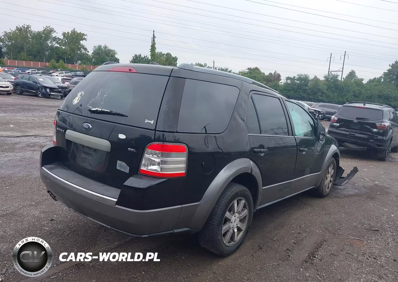 2008 Ford Taurus X Sel VIN:1FMDK02W38GA37409 - 4