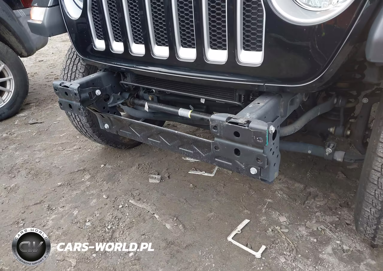 2022 Jeep Wrangler Unlimited Sahara 4X4 VIN:1C4HJXEN2NW252530 - 18