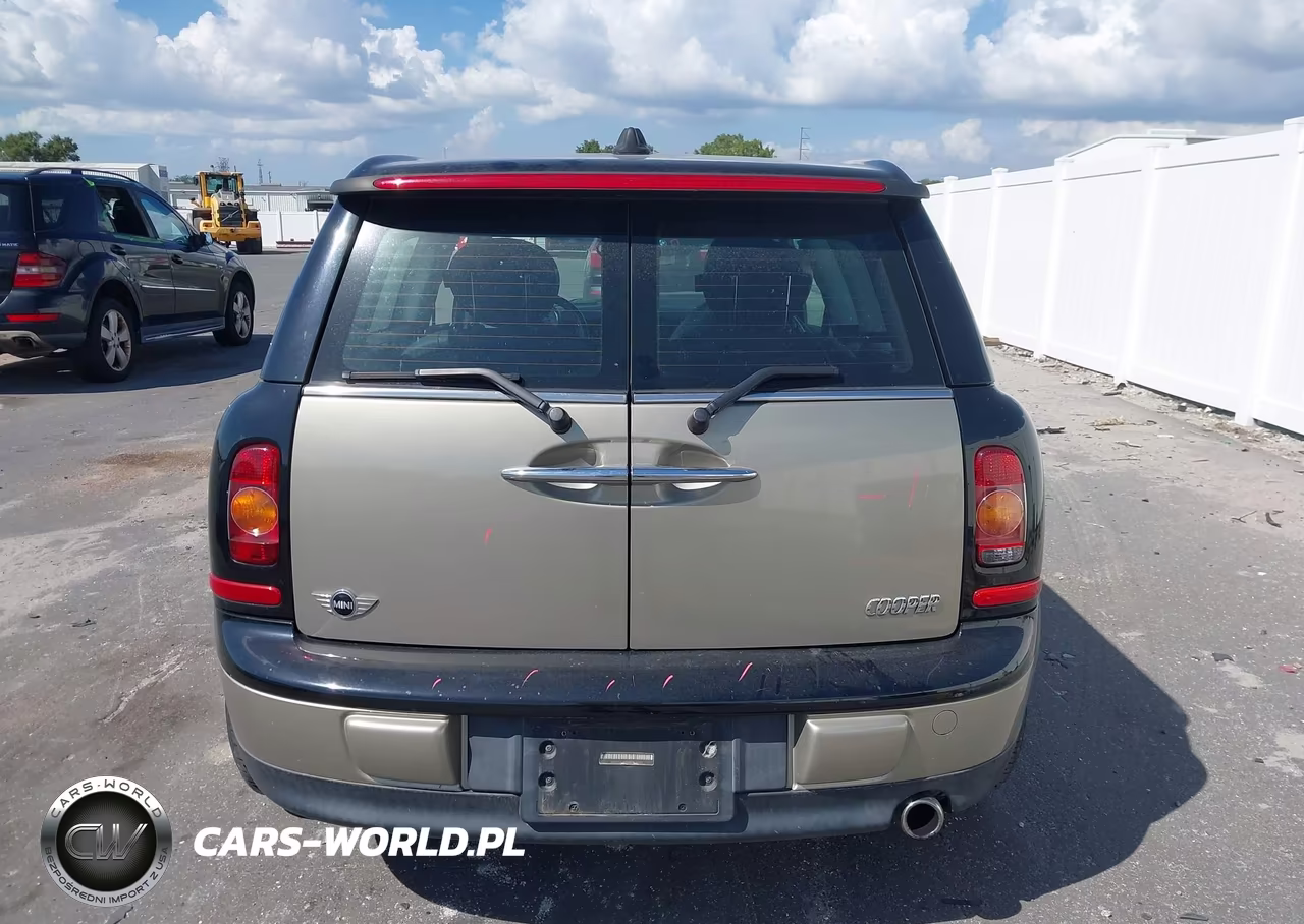 2010 Mini Cooper Clubman VIN:WMWML3C5XATX38242 - 17