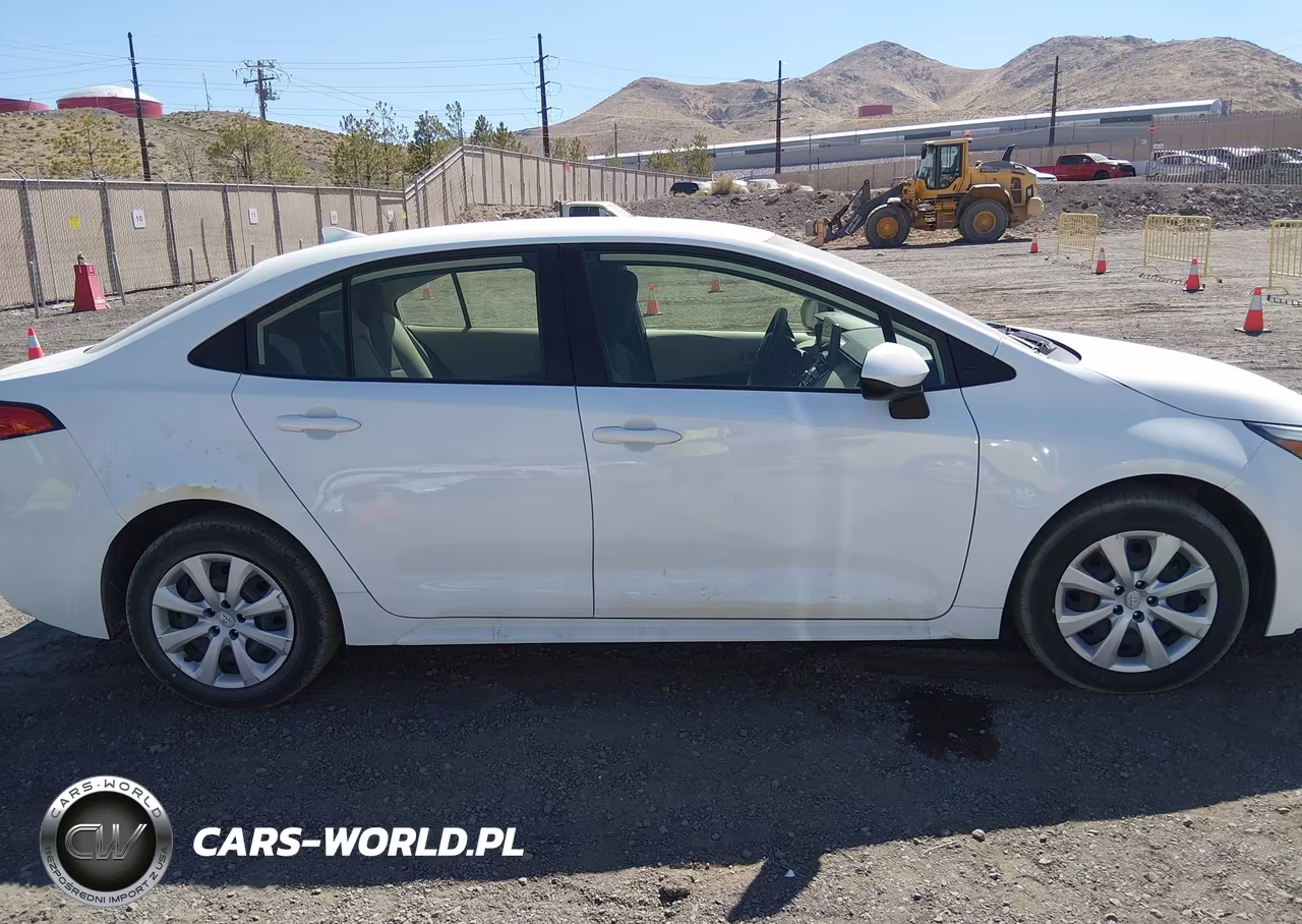 2023 Toyota Corolla Hybrid Le VIN:JTDBCMFE7P3016456 - 13