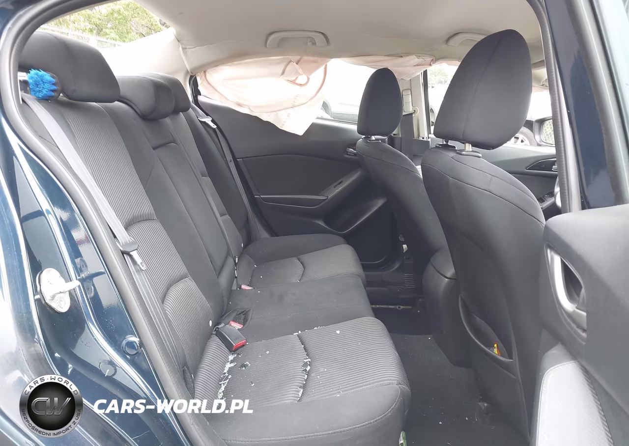 2014 Mazda Mazda3 I Sport VIN:JM1BM1U7XE1167462 - 8