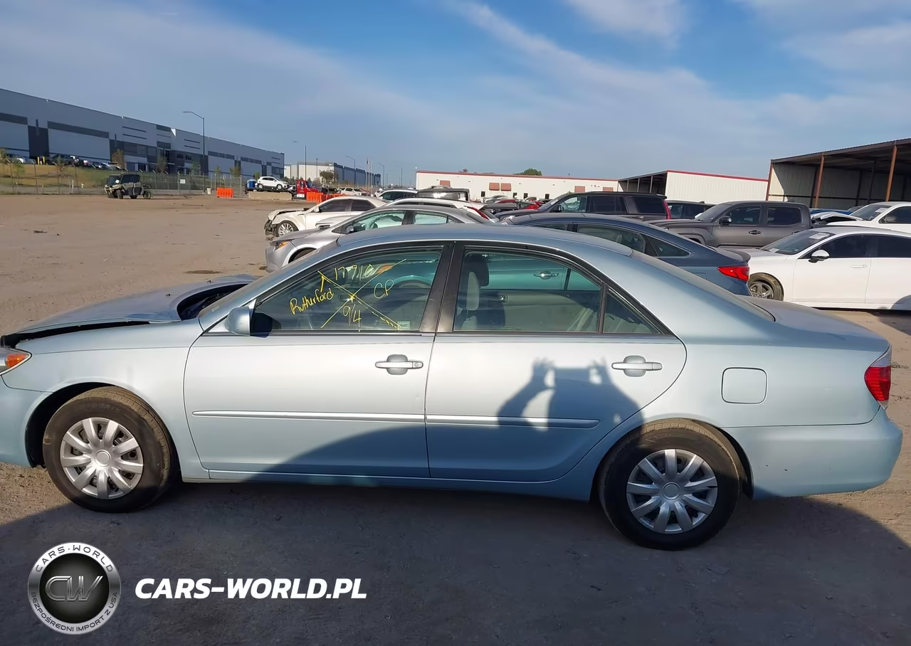 2006 Toyota Camry Le VIN:4T1BE32K26U682340 - 14