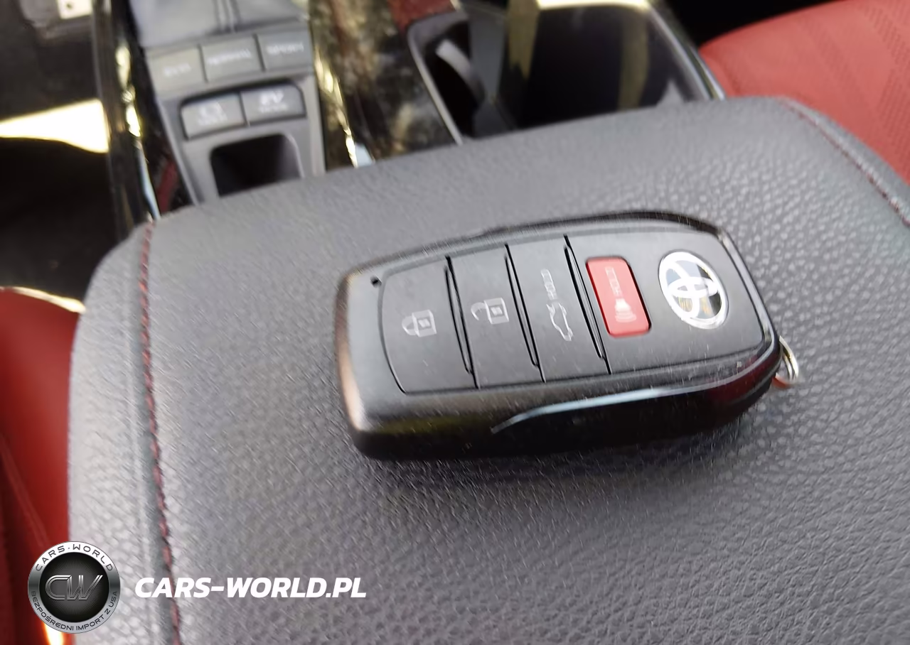 2026 Toyota Camry Xse VIN:4T1DAACK7TU322984 - 11
