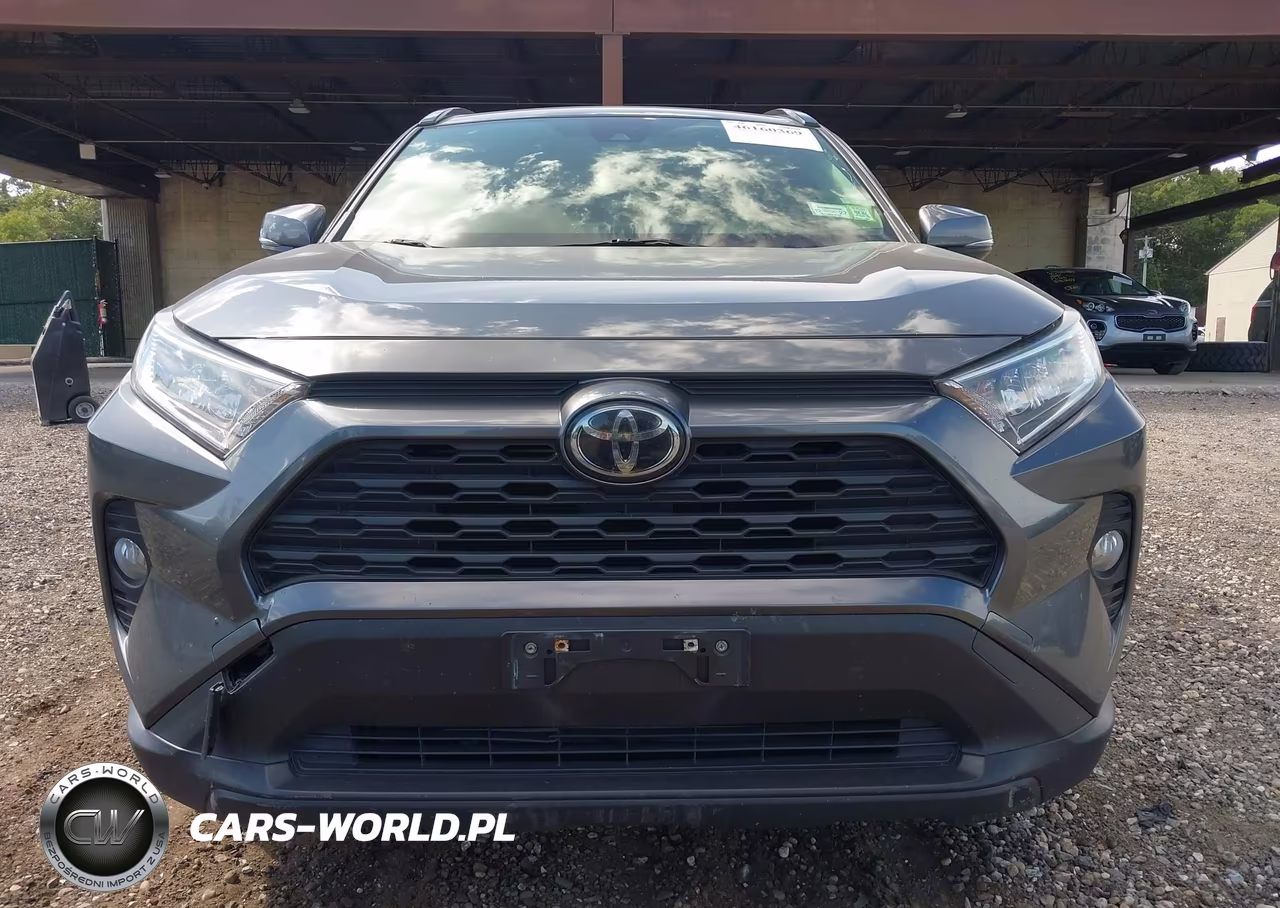 2020 Toyota Rav4 Xle VIN:JTMP1RFV2LD060636 - 12