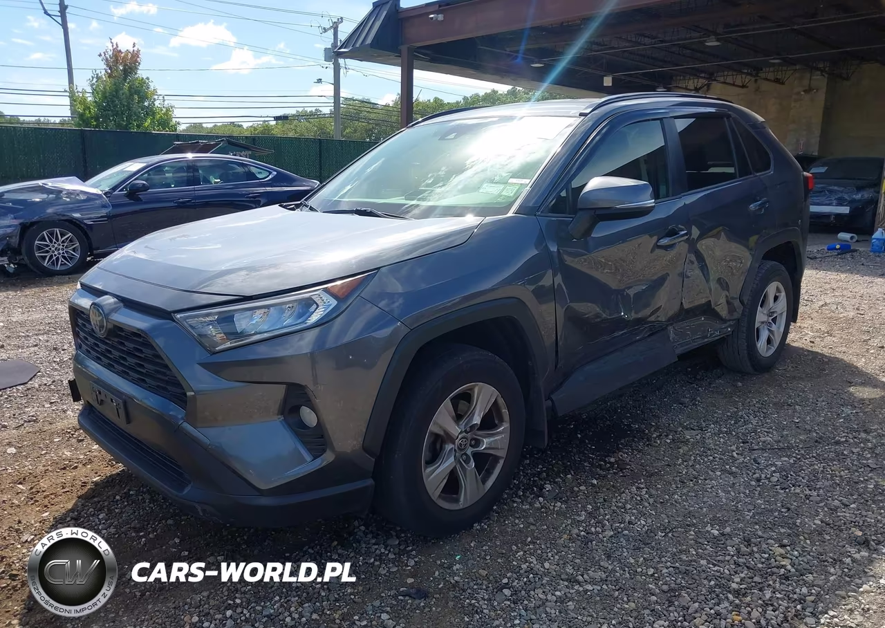 2020 Toyota Rav4 Xle VIN:JTMP1RFV2LD060636 - 2