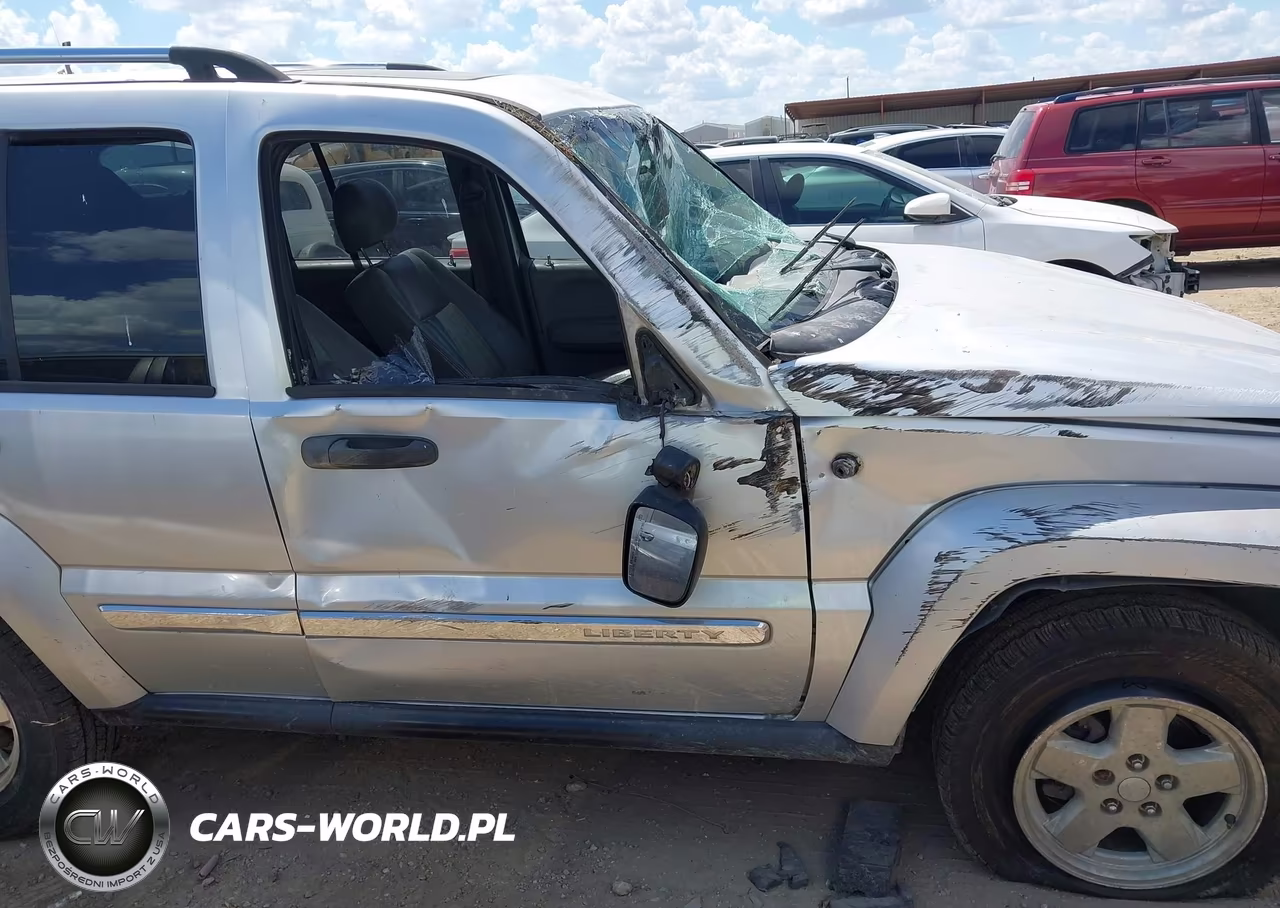2005 Jeep Liberty Limited Edition VIN:1J4GL58545W680356 - 15