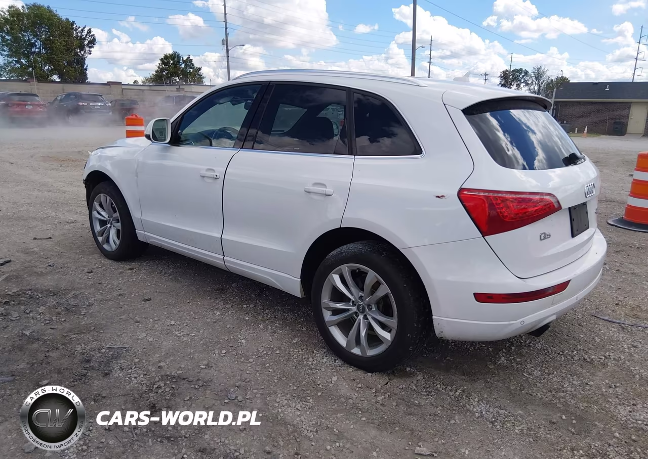 2012 Audi Q5 2.0T Premium VIN:WA1LFAFP5CA139443 - 3