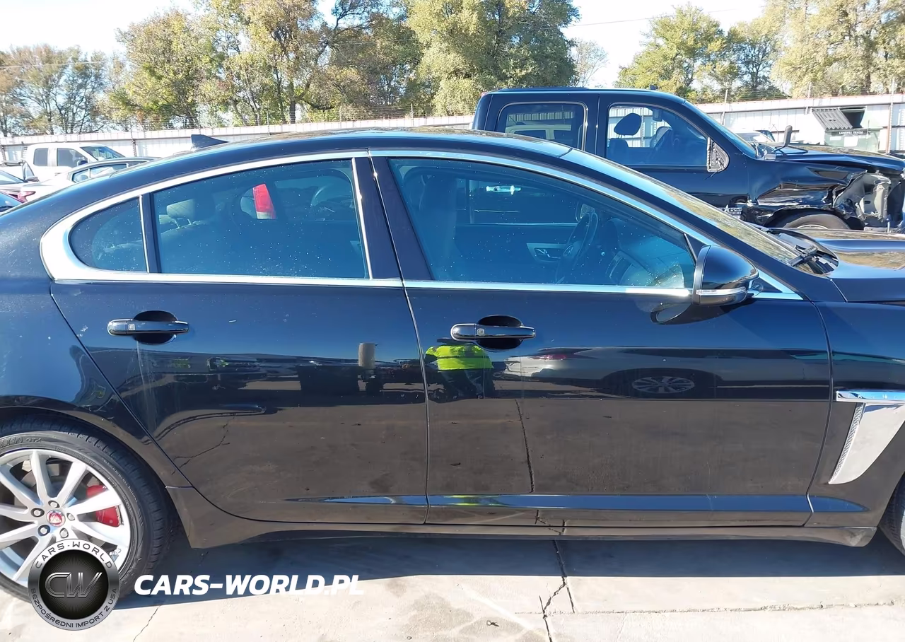 2014 Jaguar Xf I4 T VIN:SAJWA0ES7EPU14300 - 14