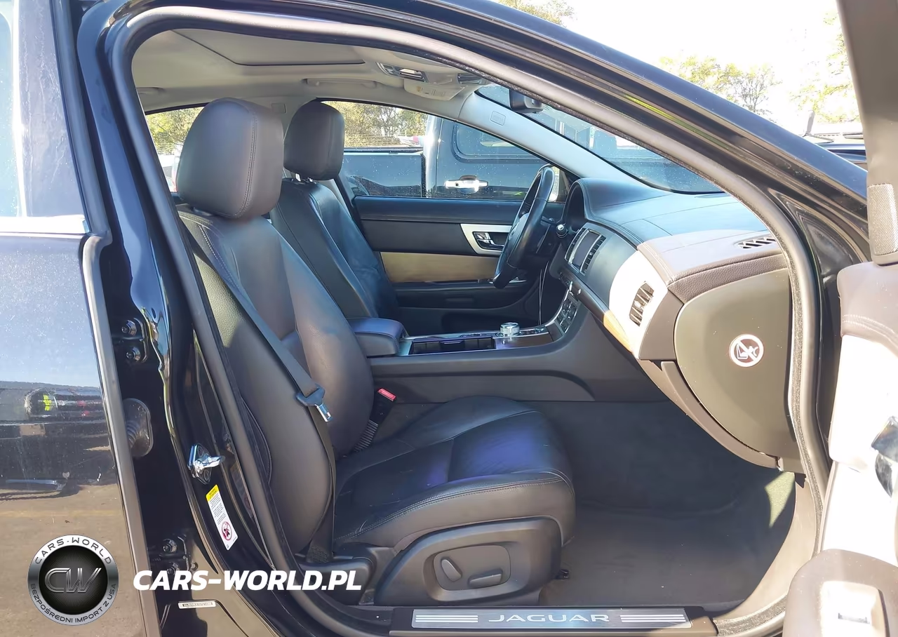 2014 Jaguar Xf I4 T VIN:SAJWA0ES7EPU14300 - 5