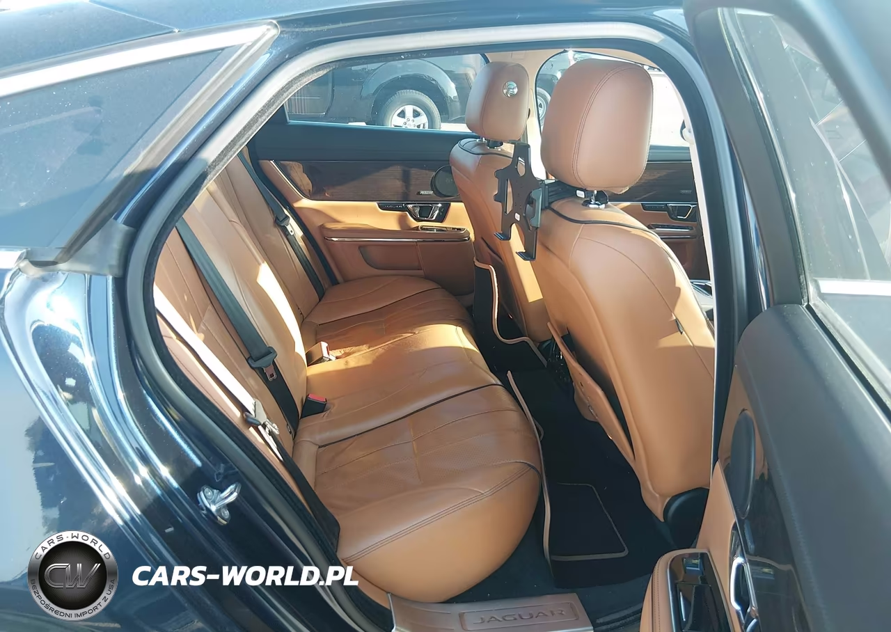 2014 Jaguar Xj Supercharged VIN:SAJWA1GT1EMV71818 - 8