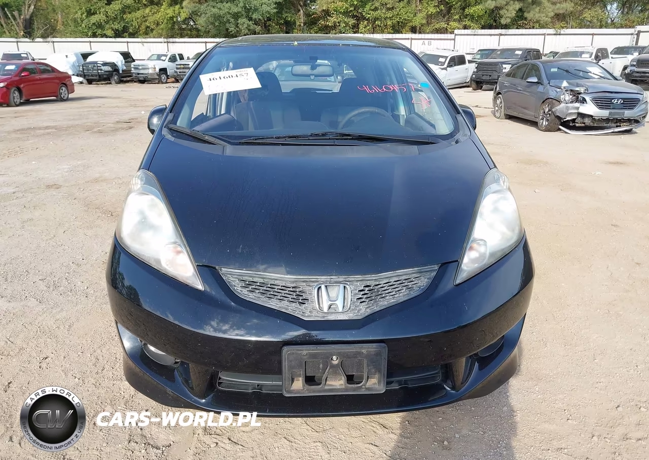 2010 Honda Fit Sport VIN:JHMGE8H44AS016843 - 13