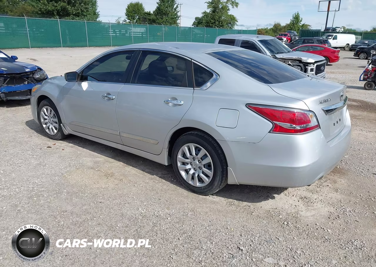 2015 Nissan Altima 2.5 S VIN:1N4AL3APXFC106929 - 3