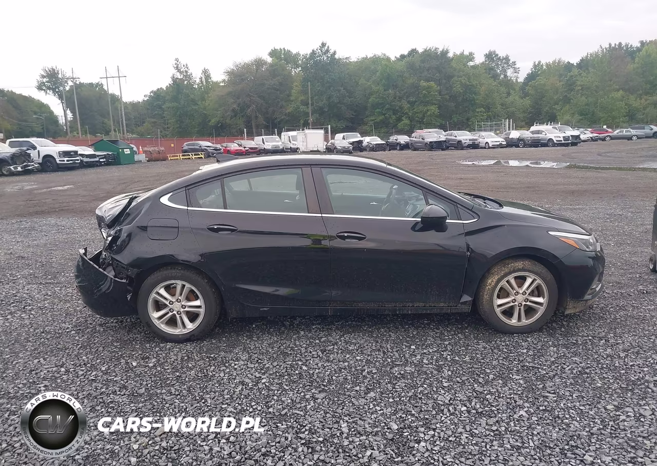2018 Chevrolet Cruze Lt Auto VIN:1G1BE5SM9J7100106 - 13