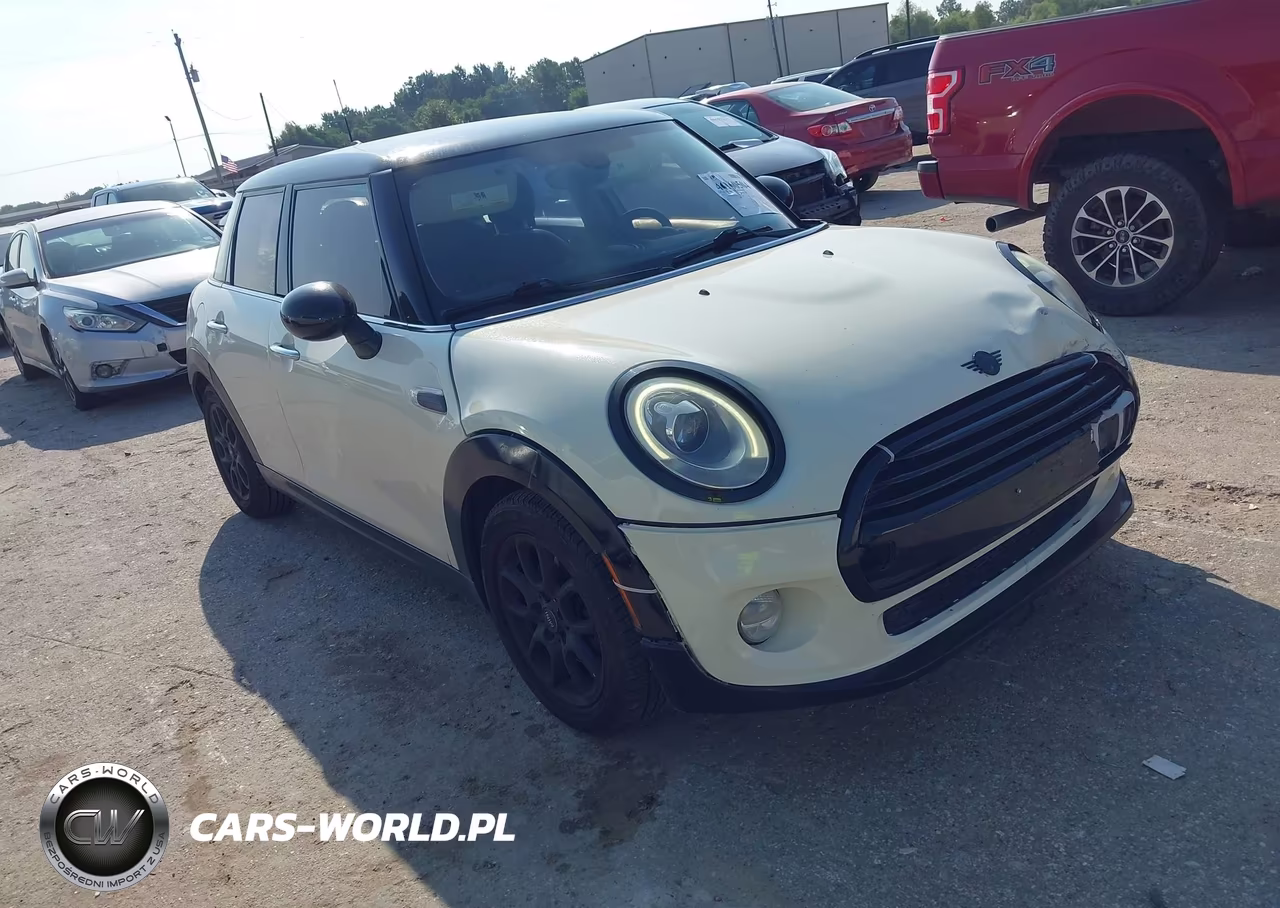 2015 Mini Hardtop Cooper VIN:WMWXS5C51FT827426 - 1